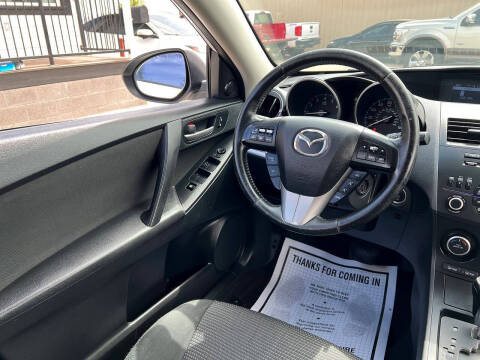 2013 Mazda MAZDA3 i Touring