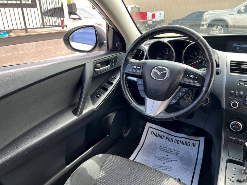 2013 Mazda MAZDA3 i Touring