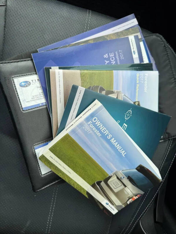 2017 Subaru Forester 2.5i Touring