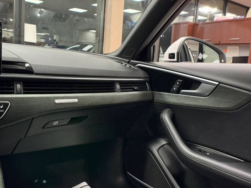 2024 Audi A4 quattro S line Prem Plus 45 TFSI