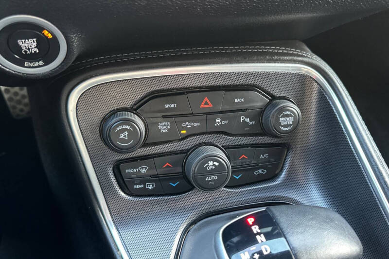 2016 Dodge Challenger