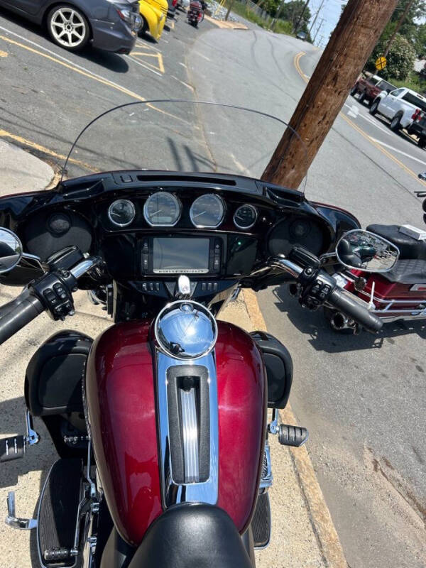 2015 Harley-Davidson Electra Glide ULT LI FLHTK