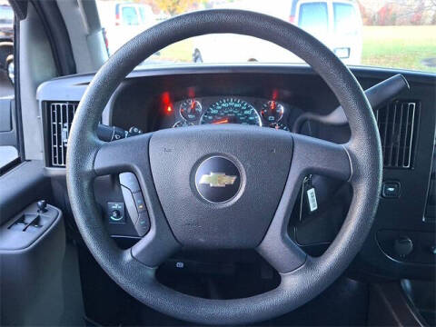 2024 Chevrolet Express 2500