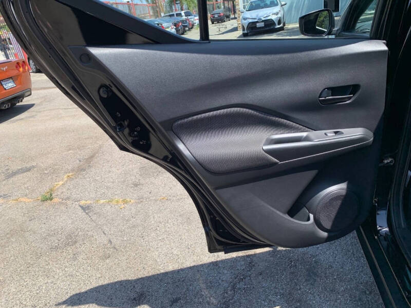 2020 Nissan Kicks S