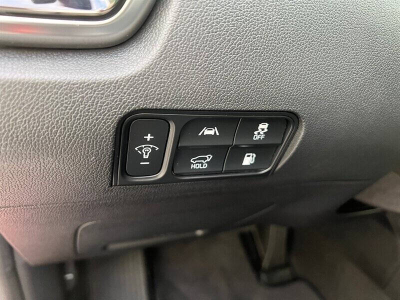 2022 Kia Sorento Plug-In Hybrid SX