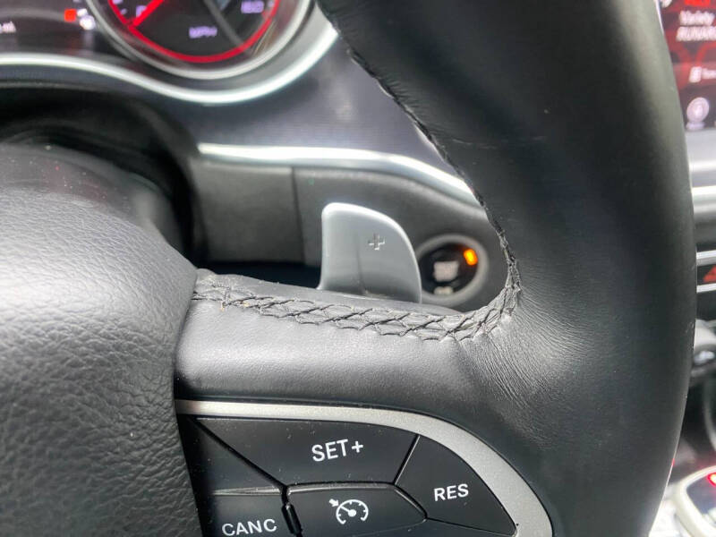 2017 Dodge Charger R/T