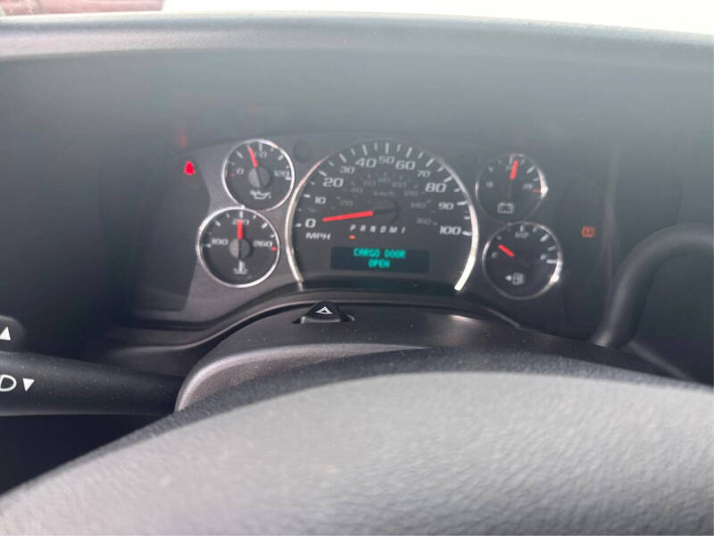2023 GMC Savana 2500