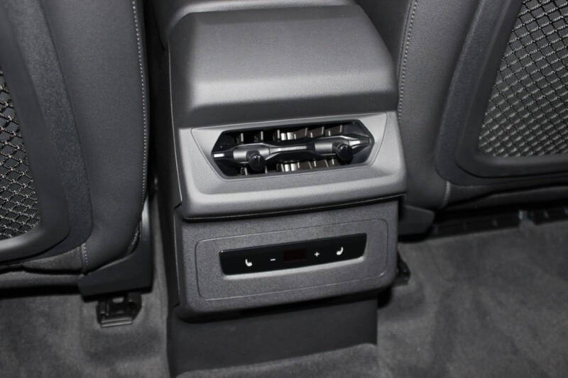 2025 Audi A6 Sportback e-tron Premium