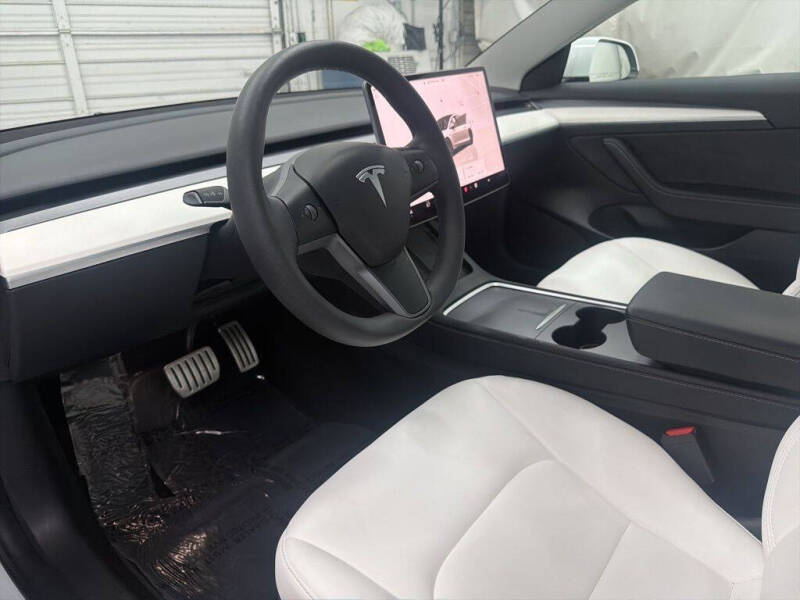 2023 Tesla Model 3 Performance