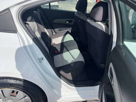 2015 Chevrolet Cruze LS Auto