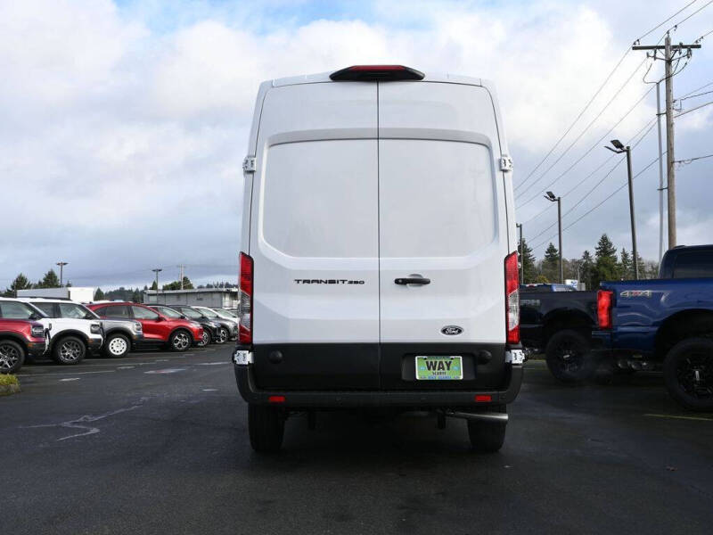 2026 Ford Transit 250