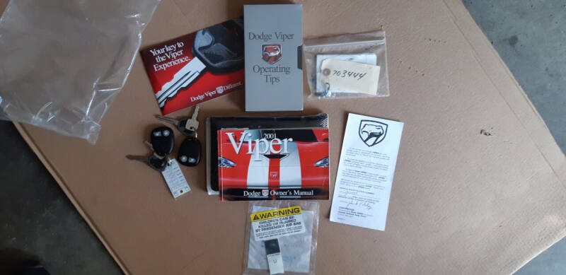 2001 Dodge Viper RT/10