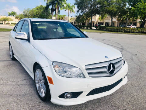 2009 Mercedes-Benz C-Class for sale at EMPIRE MOTORS CLUB in Port Saint Lucie FL