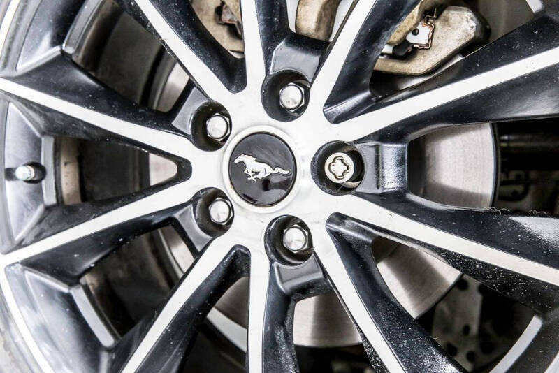 2017 Ford Mustang EcoBoost Premium