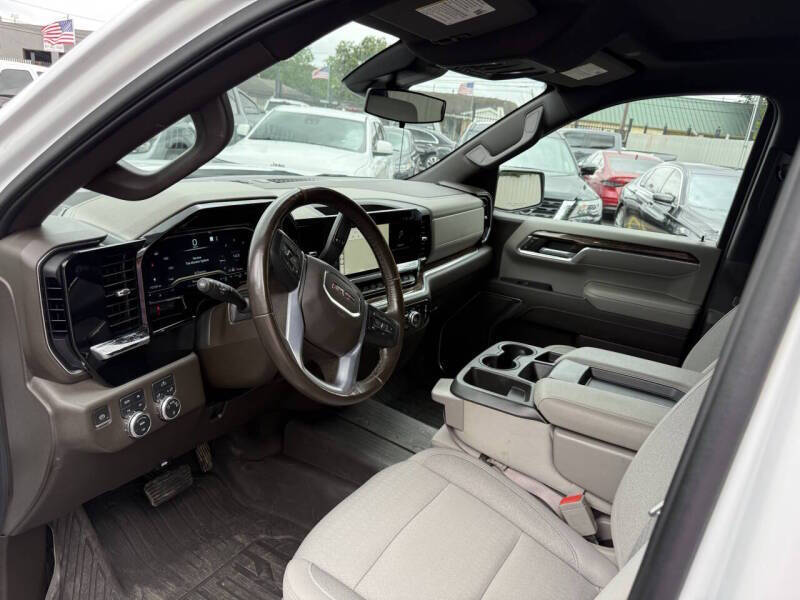 2022 GMC Sierra 1500 SLE