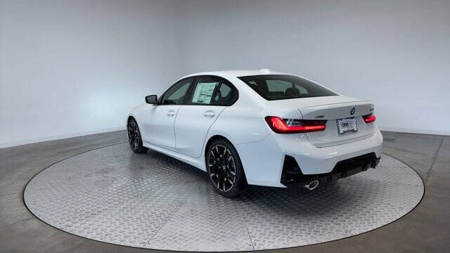 2025 BMW 3 Series 330i xDrive