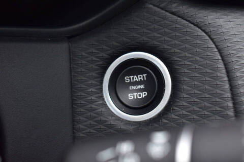 2019 Land Rover Range Rover Velar P340 R-Dynamic SE