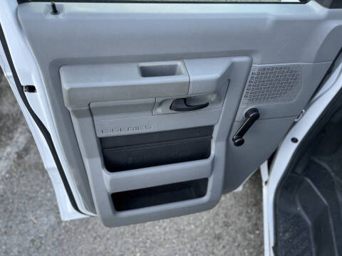 2010 Ford E-Series E-150