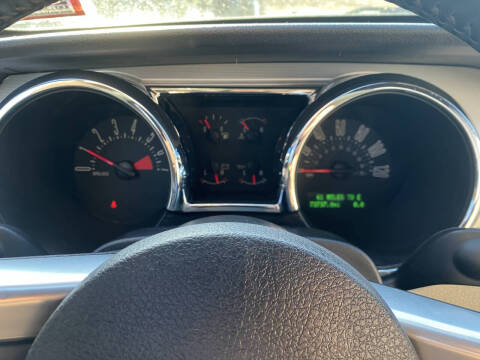 2005 Ford Mustang V6 Premium