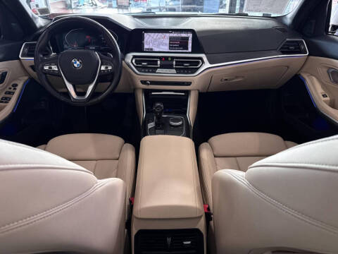 2022 BMW 3 Series 330i