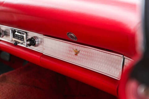 1956 Ford Thunderbird