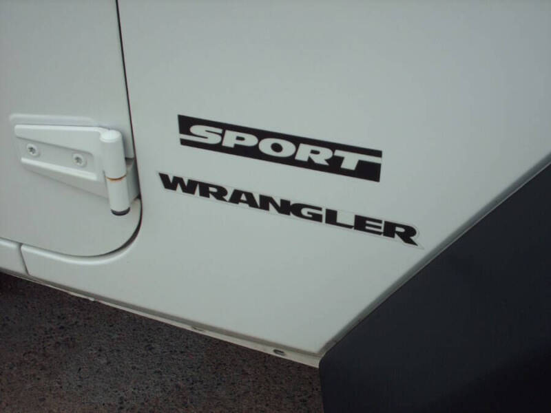 2017 Jeep Wrangler Willys Wheeler