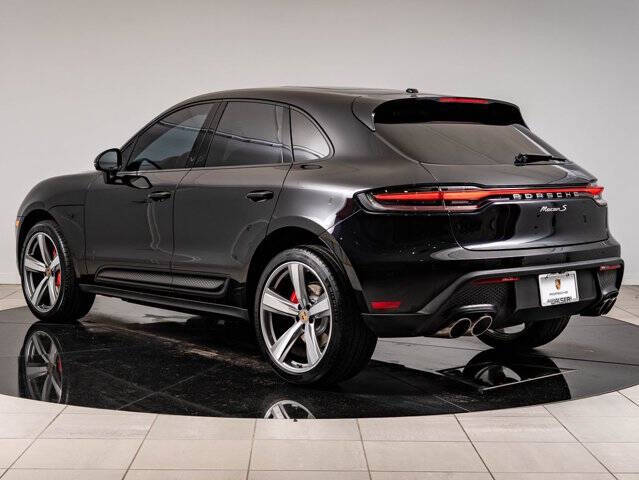 2023 Porsche Macan S