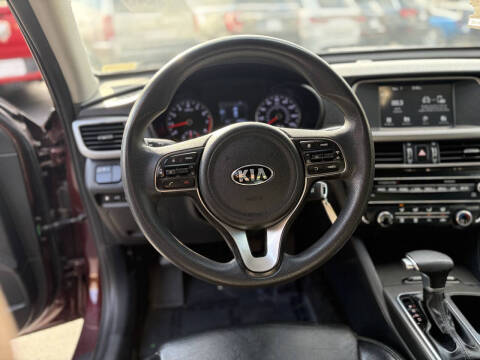 2018 Kia Optima LX