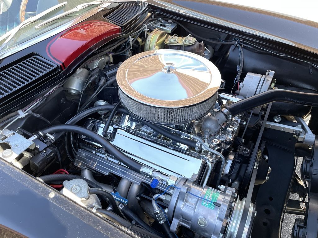 1964 Chevrolet Corvette 28