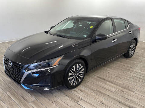 2024 Nissan Altima for sale at TRAVERS GMT AUTO SALES - Autos para ti in Florissant MO