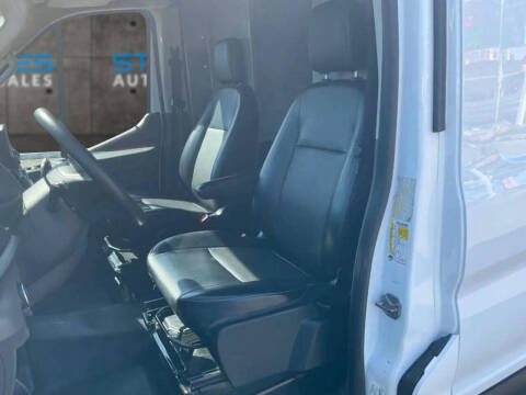 2020 Ford Transit 150