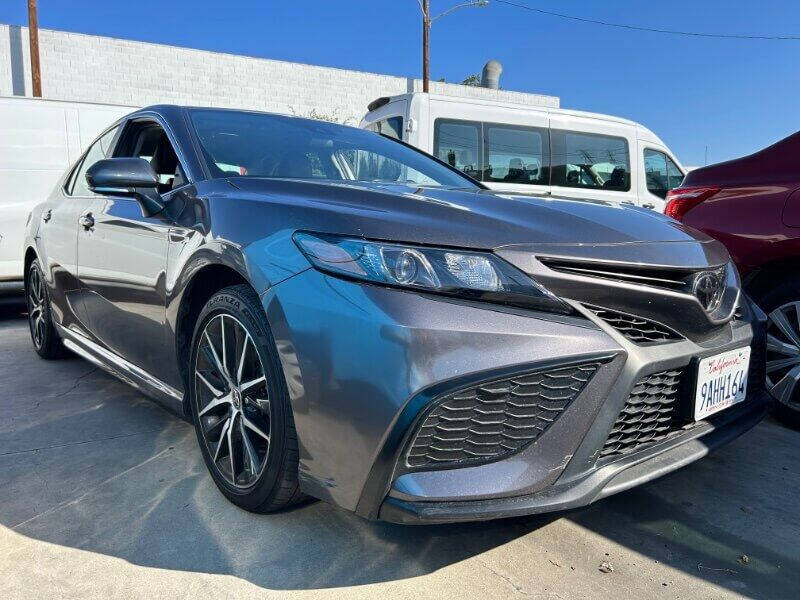 2022 Toyota Camry for sale at Best Buy Quality Cars in Bellflower CA