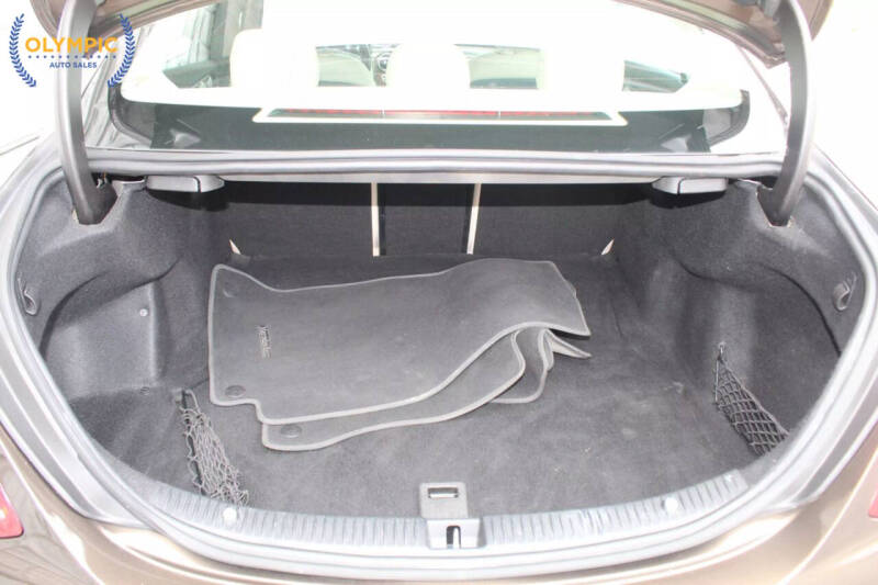 2015 Mercedes-Benz C-Class C 300