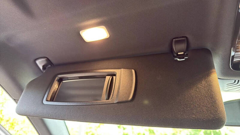 2022 BMW 5 Series 530e xDrive