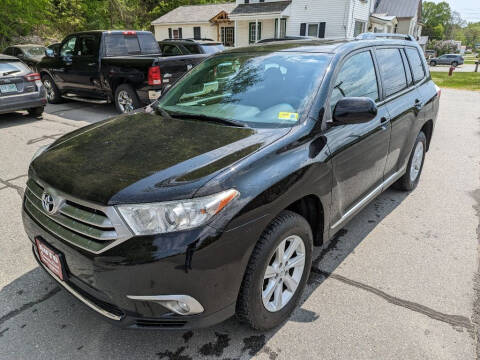 2012 Toyota Highlander for sale at AUTO CONNECTION LLC in Springfield VT