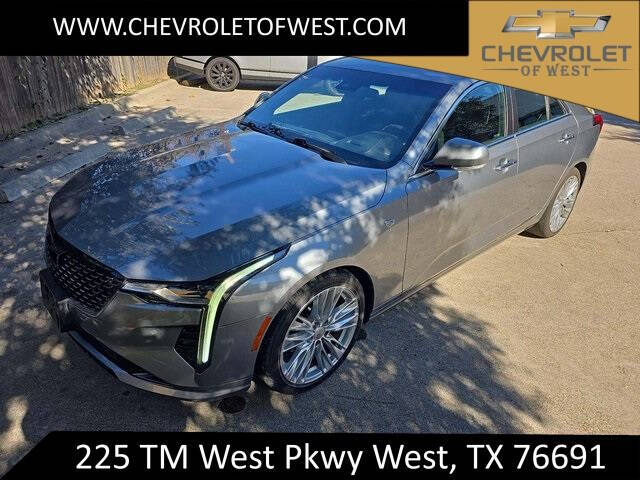 2023 Cadillac CT4 Premium Luxury