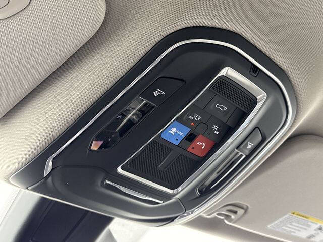 2023 Jeep Wagoneer Series III