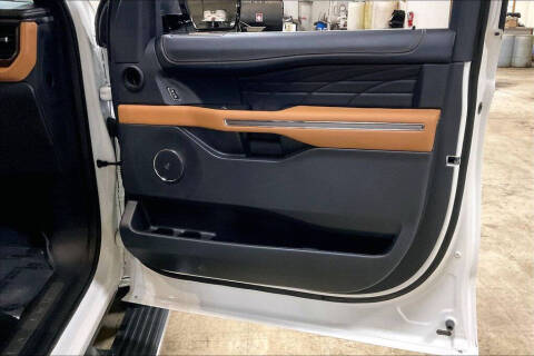 2023 Ford Expedition MAX Platinum