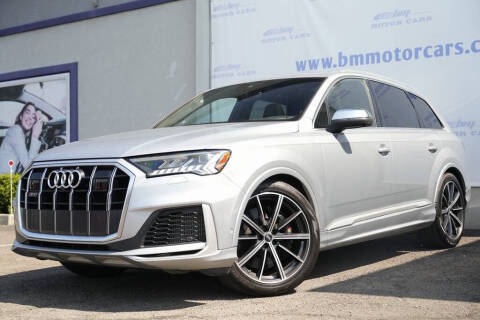 2022 Audi SQ7 4.0T quattro Premium Plus