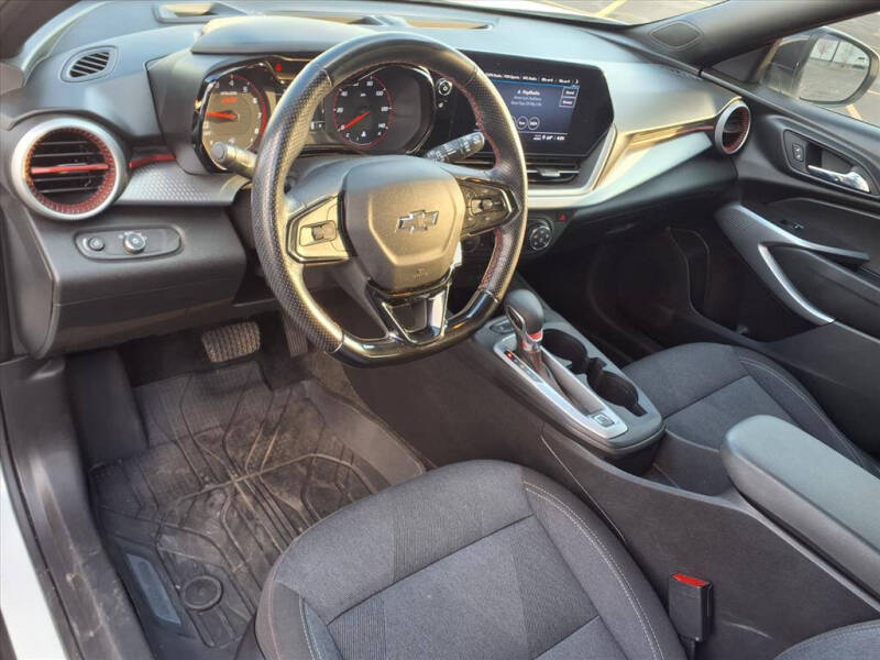 2024 Chevrolet Trax RS