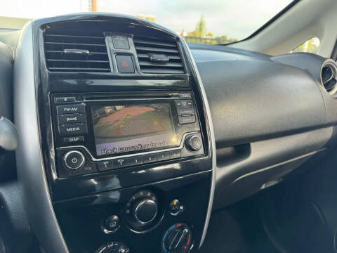 2017 Nissan Versa Note