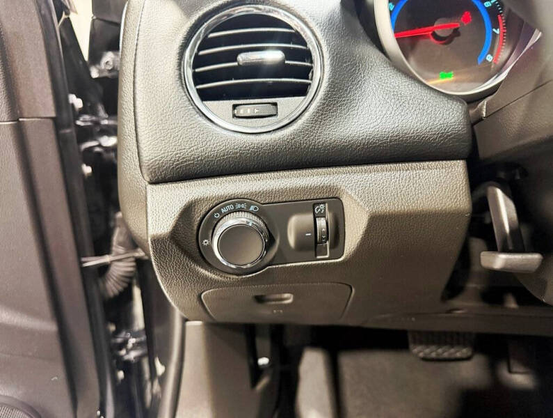 2016 Chevrolet Cruze Limited 1LT Auto