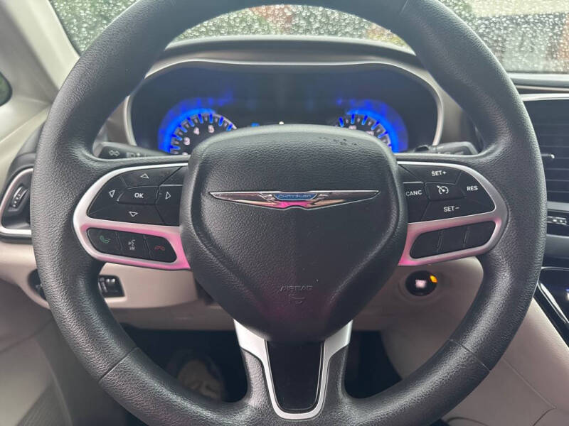 2017 Chrysler Pacifica Touring