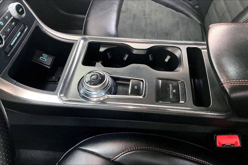 2022 Ford Edge ST-Line