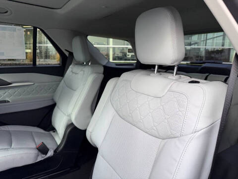 2026 Ford Explorer Platinum