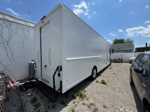 2016 Freightliner MT55 Chassis