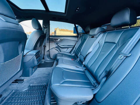 2019 Audi Q8 quattro Premium 55 TFSI