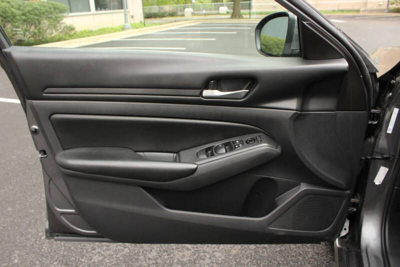 2022 Nissan Altima 2.5 S