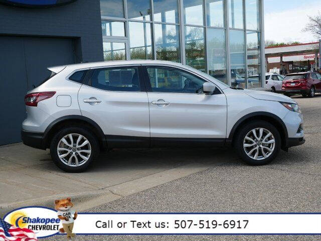 Used 2021 Nissan Rogue Sport S with VIN JN1BJ1AW5MW436704 for sale in Shakopee, Minnesota