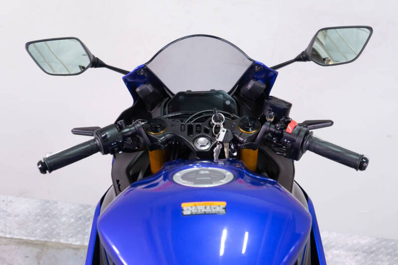 2025 Yamaha YZF-R3